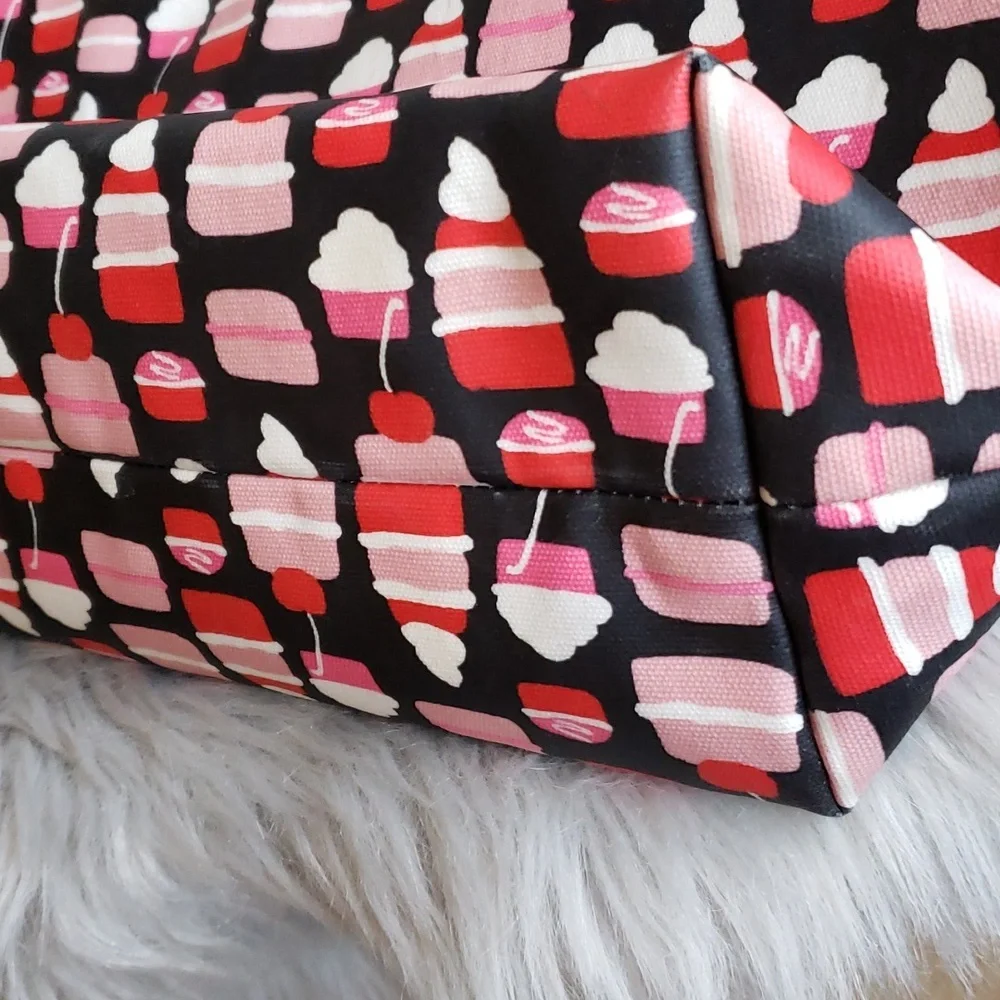 Kate Spade Cupcake Tote ♡